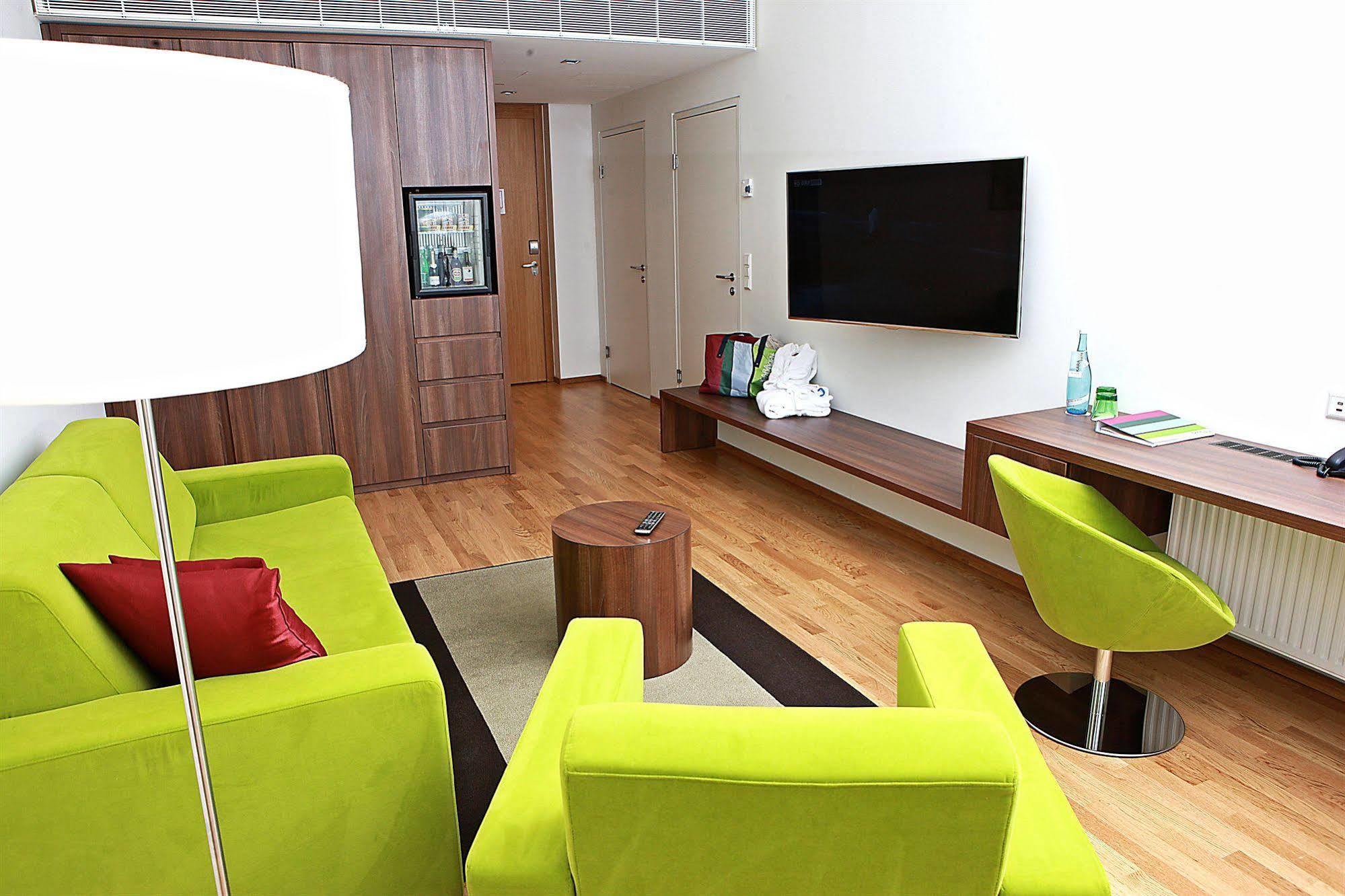 Thermenhotel Karawankenhof Villach Exterior foto